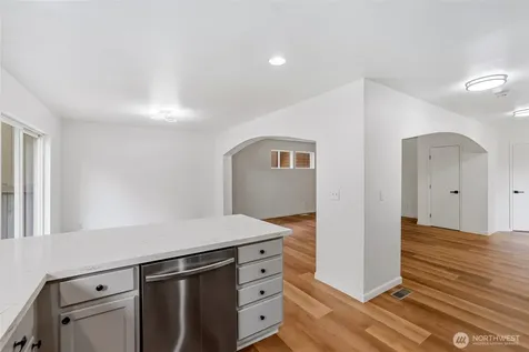 7209 176th Street Ct E Puyallup WA 98375