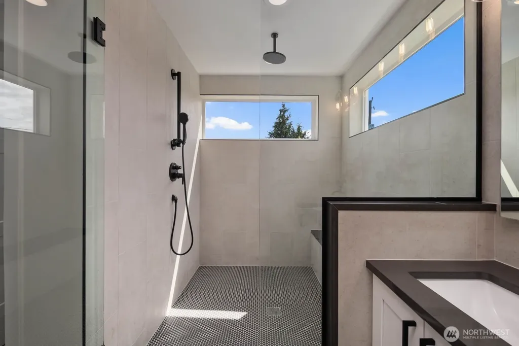 6103 S Norfolk Street Seattle WA 98118