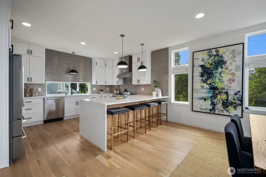 6103 S Norfolk Street Seattle WA 98118