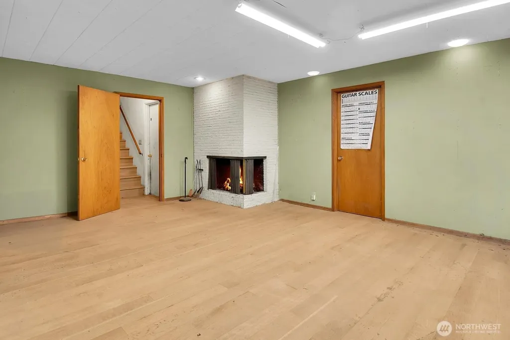 5309 47th Avenue SW Seattle WA 98136