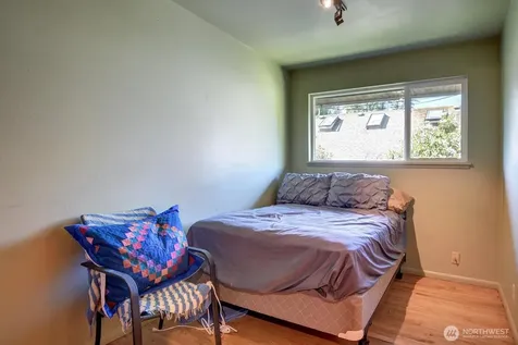 5309 47th Avenue SW Seattle WA 98136