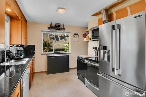 5309 47th Avenue SW Seattle WA 98136