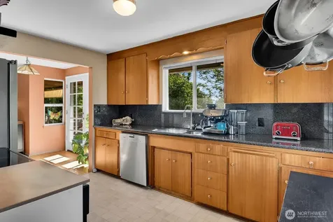 5309 47th Avenue SW Seattle WA 98136