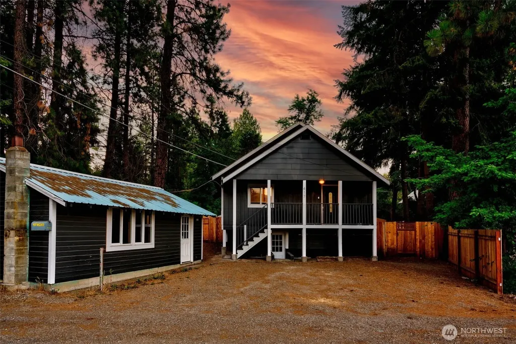 417 W 2nd Street Cle Elum WA 98922