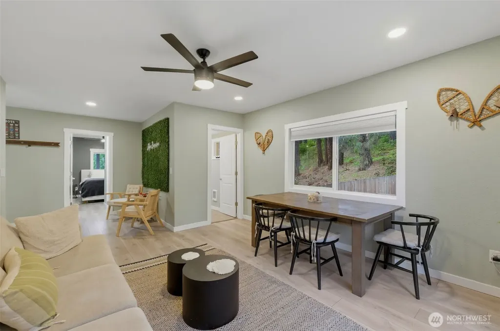 417 W 2nd Street Cle Elum WA 98922