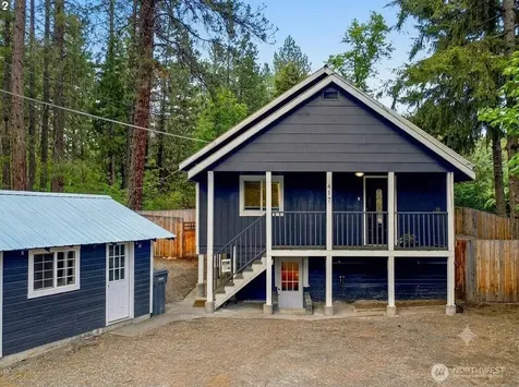 417 W 2nd Street Cle Elum WA 98922
