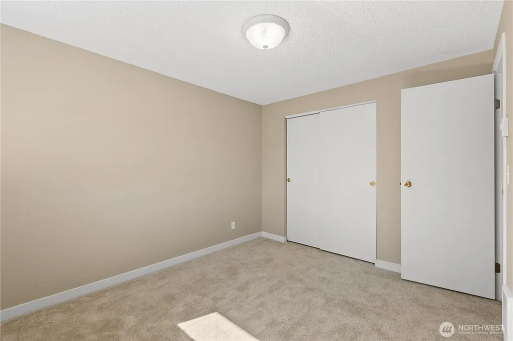 7700 196th Street SW Edmonds WA 98026