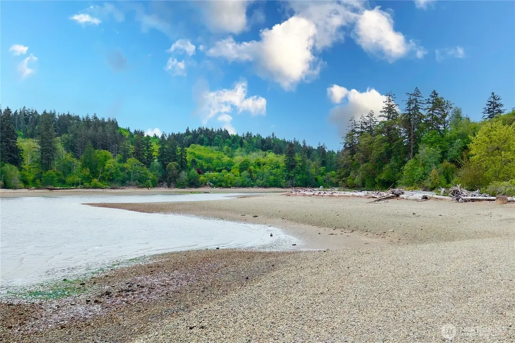 8210 177th Avenue SW Longbranch WA 98351