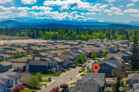 18834 110th Ave Ct E Puyallup WA 98374