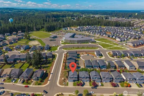 18834 110th Ave Ct E Puyallup WA 98374