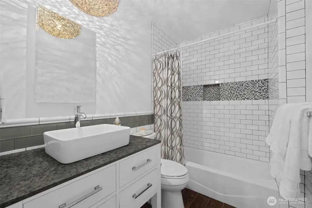 6599 170th Place SE Bellevue WA 98006