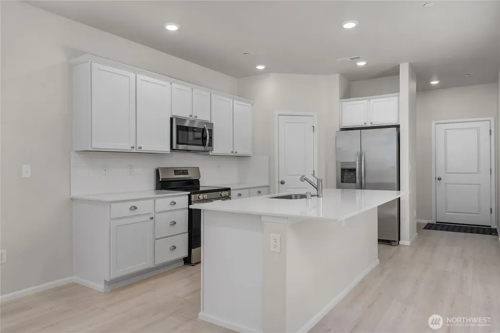 15816 205th Avenue E Bonney Lake WA 98391