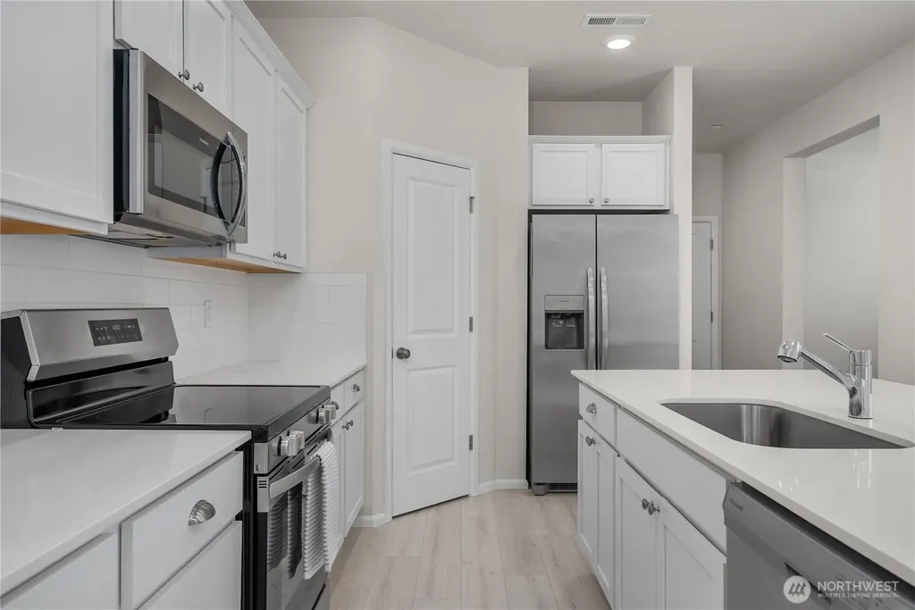 15816 205th Avenue E Bonney Lake WA 98391