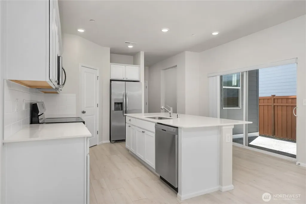 15816 205th Avenue E Bonney Lake WA 98391