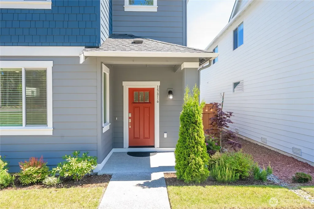 15816 205th Avenue E Bonney Lake WA 98391