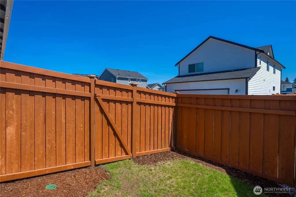 15816 205th Avenue E Bonney Lake WA 98391