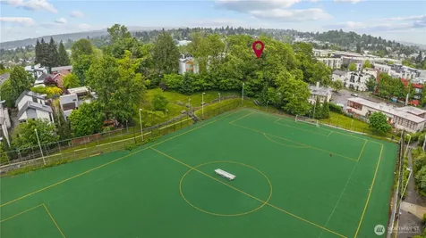 4563 33rd Avenue S Seattle WA 98118