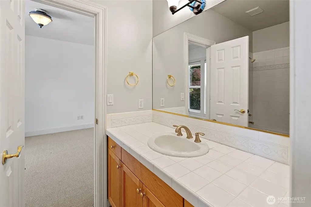 4404 Towhee Drive Gig Harbor WA 98332