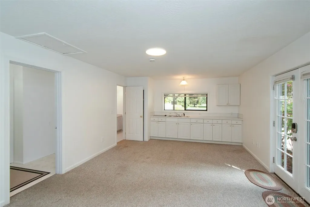 370 Dungeness Meadows Sequim WA 98382