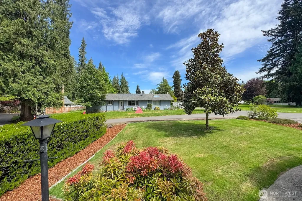 370 Dungeness Meadows Sequim WA 98382