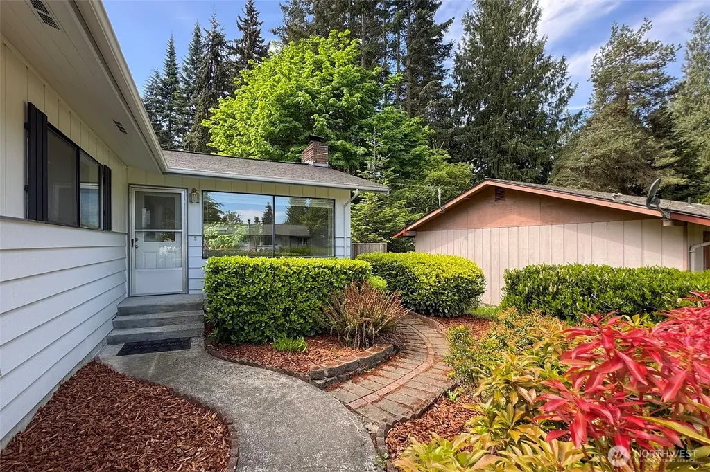 370 Dungeness Meadows Sequim WA 98382