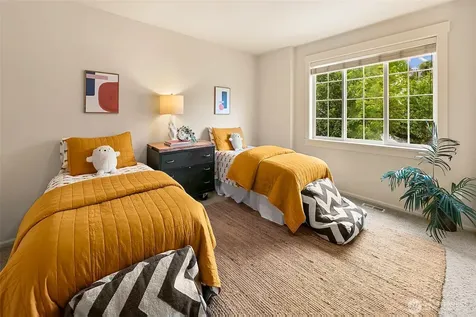 107 29th Avenue E Seattle WA 98112
