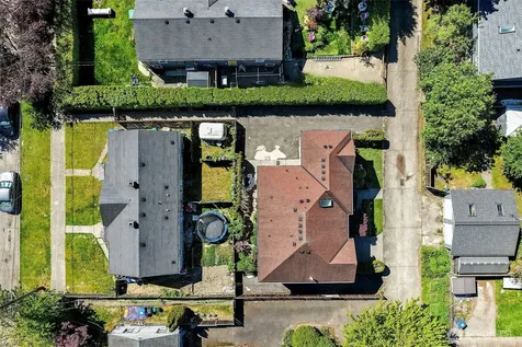 107 29th Avenue E Seattle WA 98112