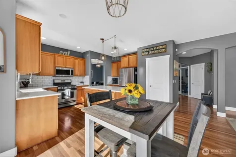 17104 138th Avenue Ct E Puyallup WA 98374