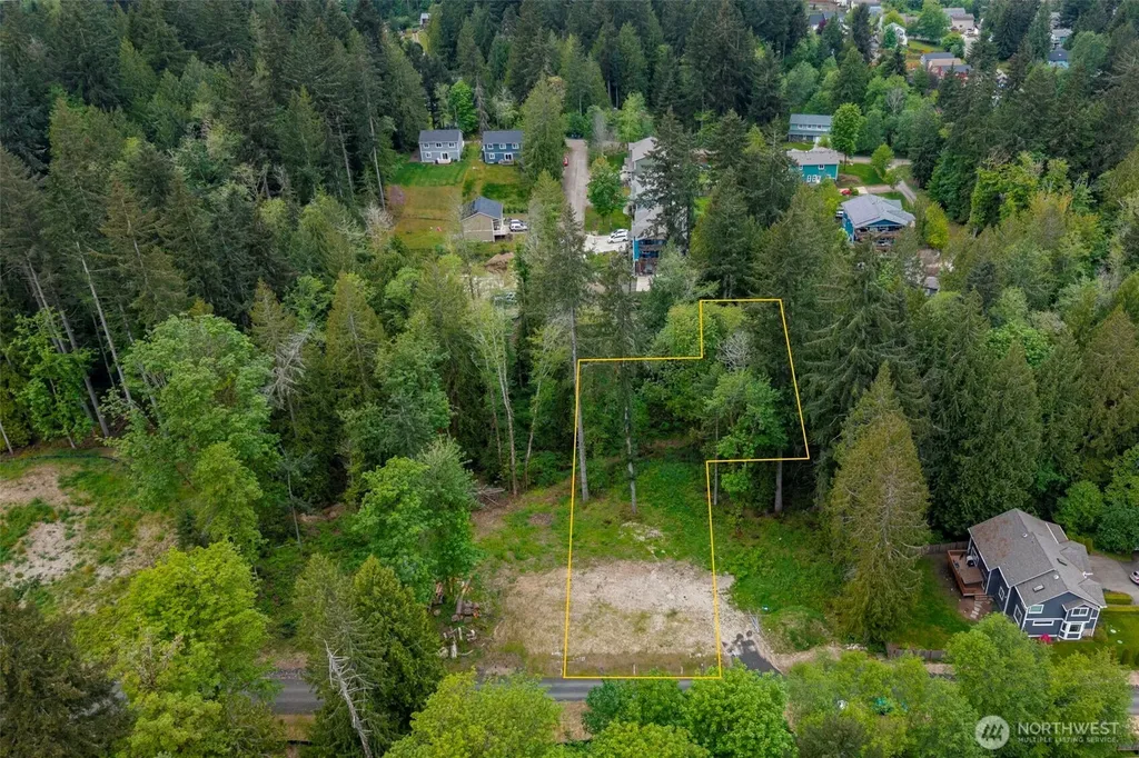 2638 Oregon Street E Port Orchard WA 98366