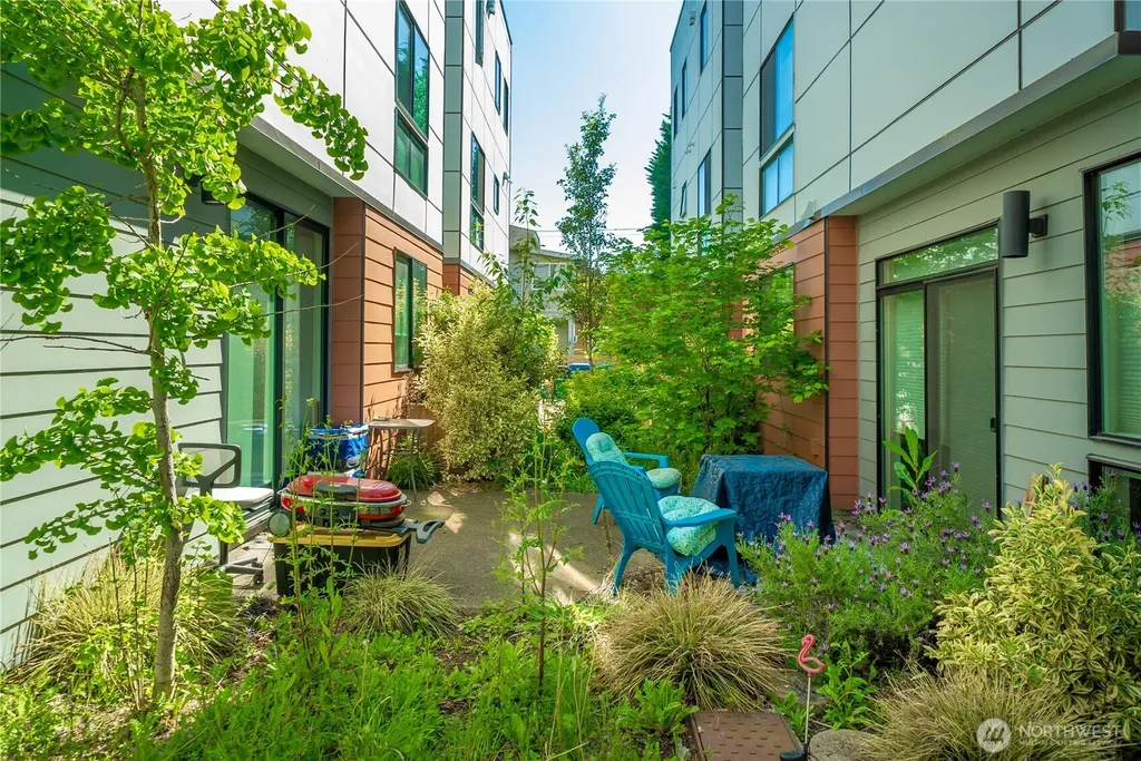 531 S Cloverdale Street Seattle WA 98108