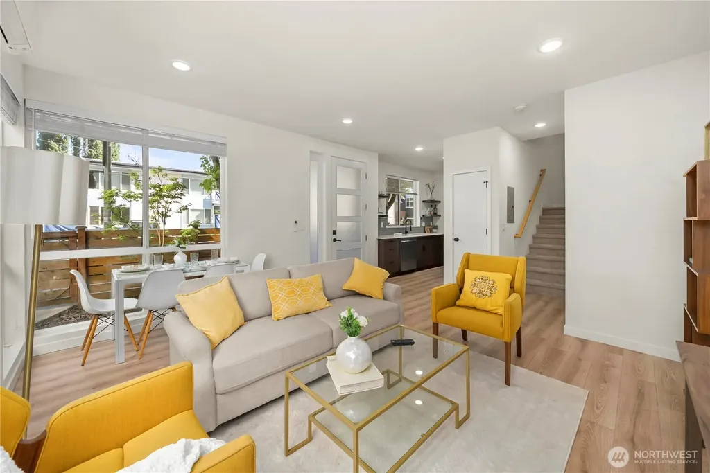531 S Cloverdale Street Seattle WA 98108