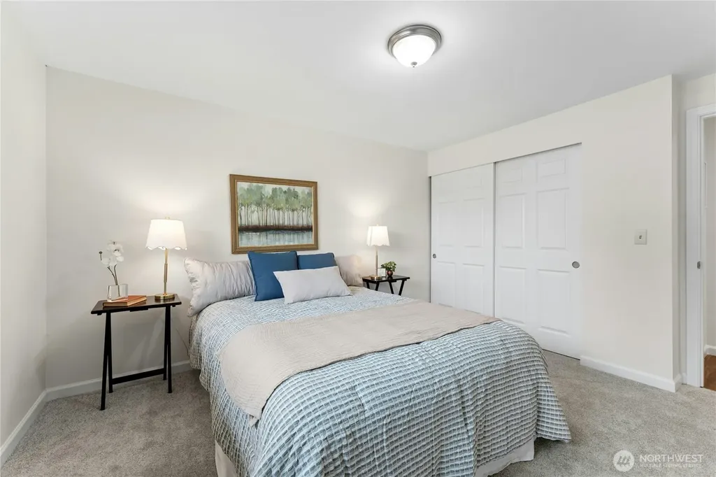 804 Lynnwood Avenue NE Renton WA 98056