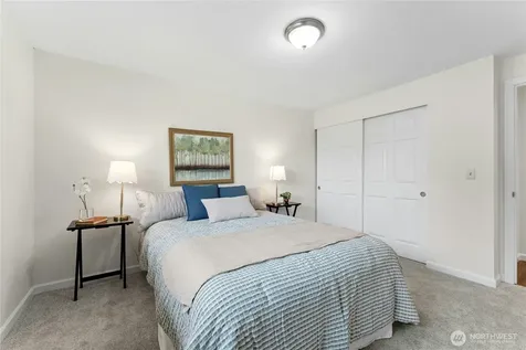 804 Lynnwood Avenue NE Renton WA 98056