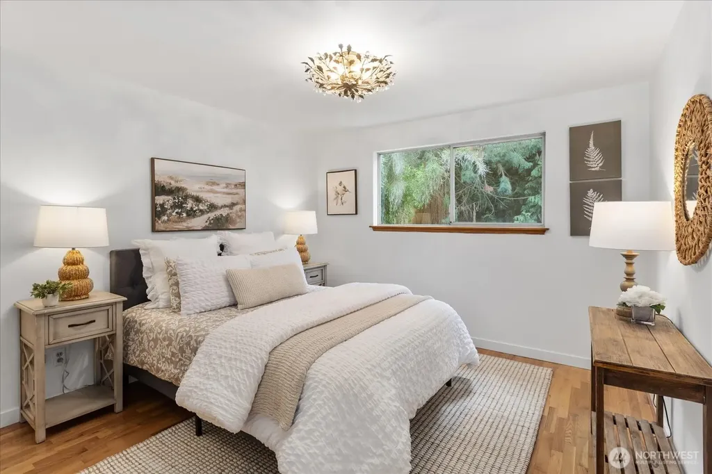 9918 227th Place SW Edmonds WA 98020