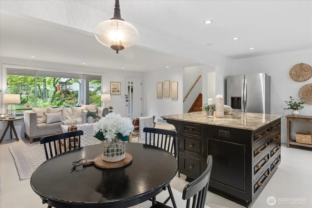9918 227th Place SW Edmonds WA 98020