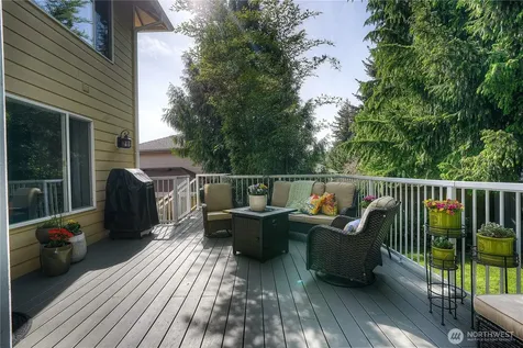 1952 S 371st Place Federal Way WA 98003