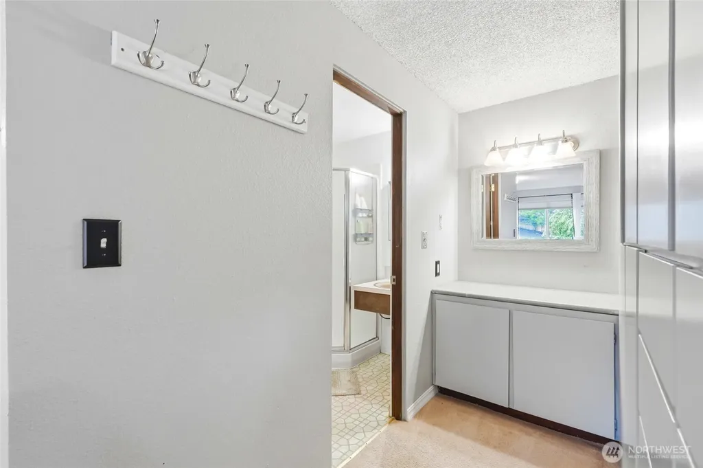 619 Willow Road Bellingham WA 98225