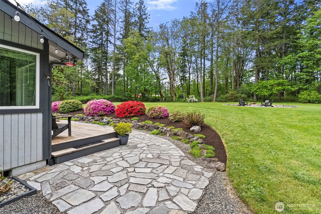 7247 SE Snowy Way Port Orchard WA 98367