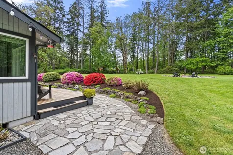 7247 SE Snowy Way Port Orchard WA 98367
