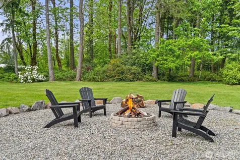 7247 SE Snowy Way Port Orchard WA 98367