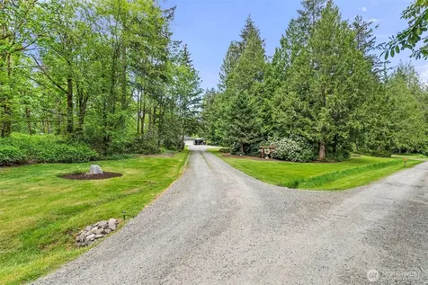 7247 SE Snowy Way Port Orchard WA 98367