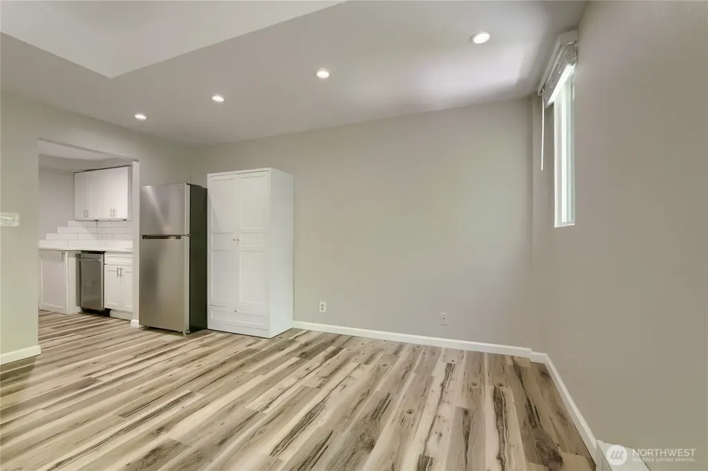 2700 4th Avenue Seattle WA 98121