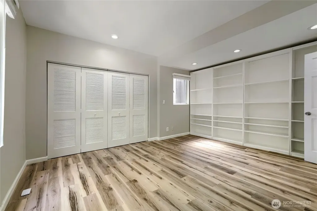 2700 4th Avenue Seattle WA 98121
