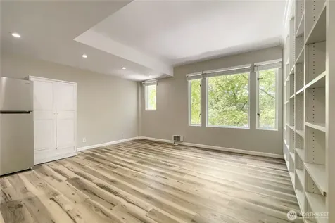 2700 4th Avenue Seattle WA 98121