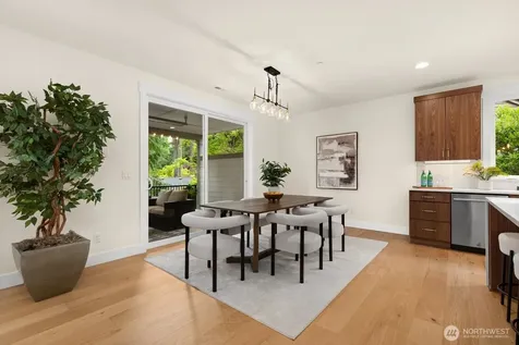 815 130th Avenue NE Bellevue WA 98005