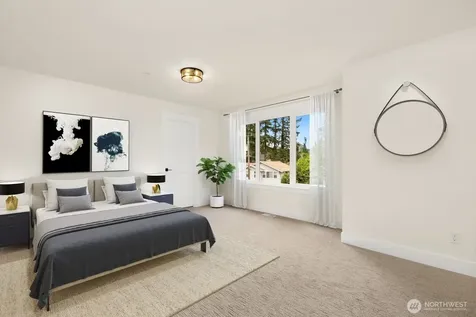 815 130th Avenue NE Bellevue WA 98005