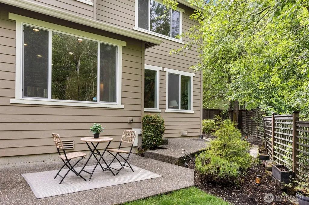 11108 180th Place NE Redmond WA 98052