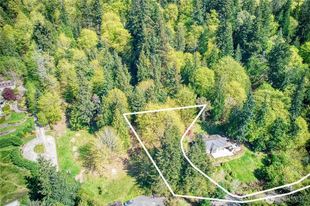 0 E Lake Sammamish Parkway NE Sammamish WA 98074