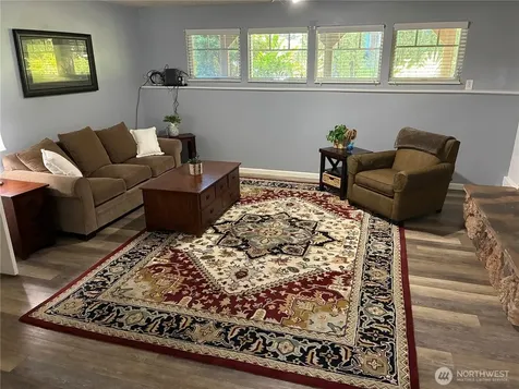 33762 32nd Avenue SW Federal Way WA 98023