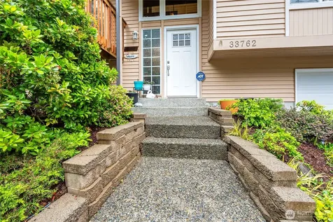 33762 32nd Avenue SW Federal Way WA 98023